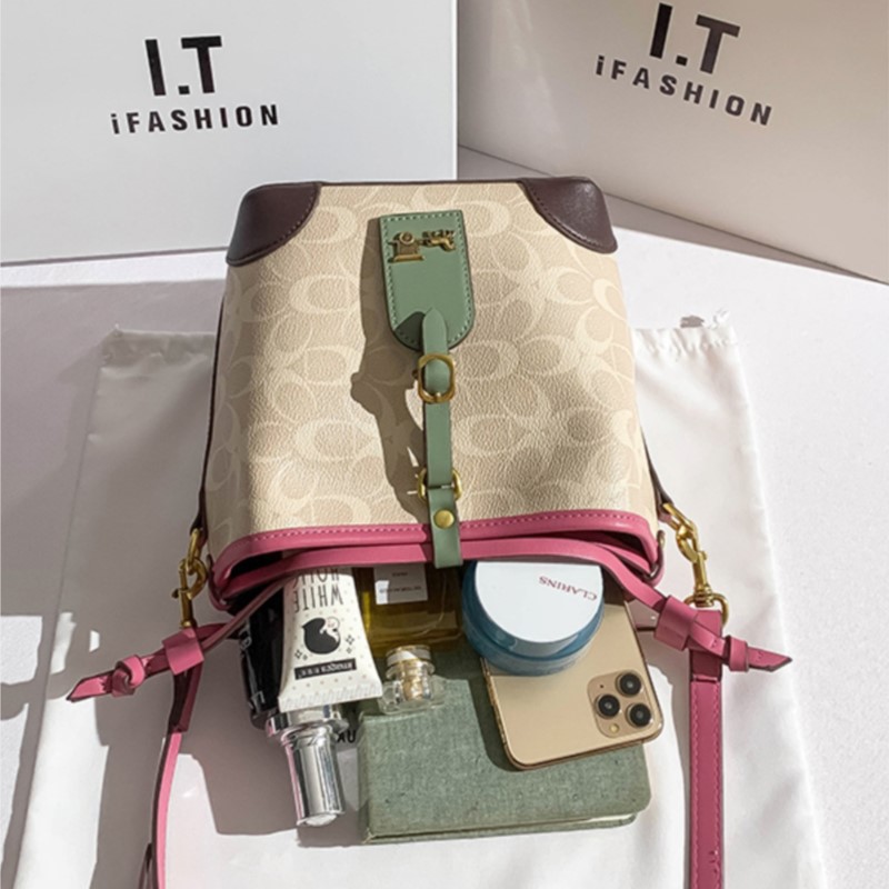 Light luxury women's handbag,  - Women Bags Coach ulasan dan harga