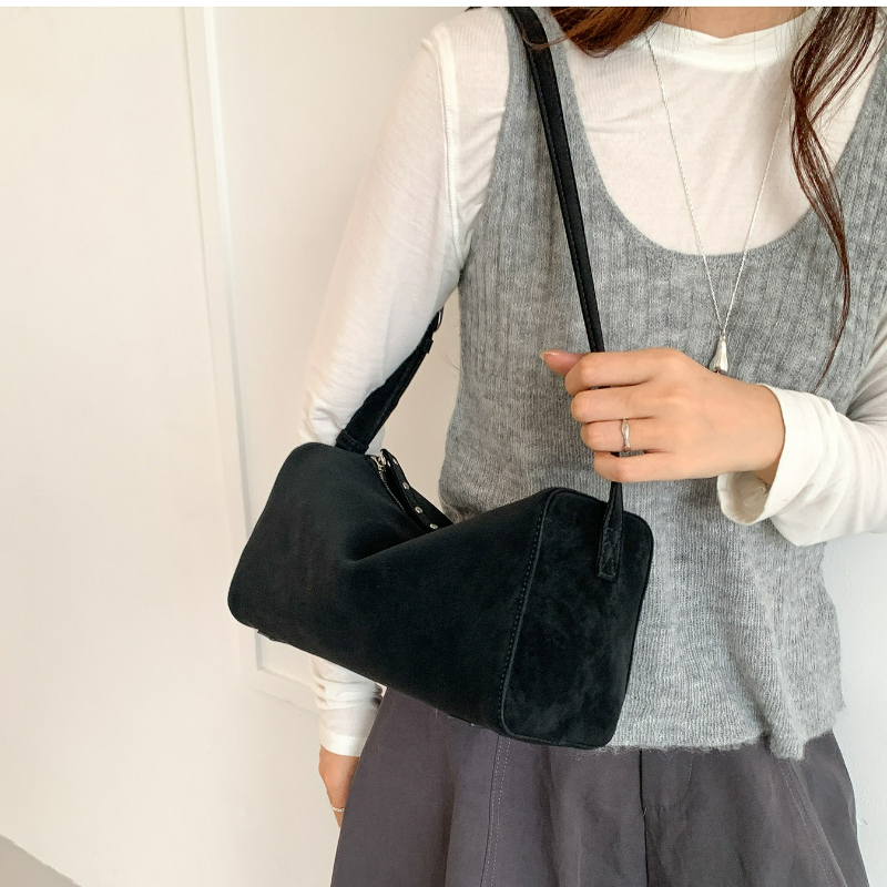 Vintage Texture Simple and Ver - Women Bags Prada ulasan dan harga